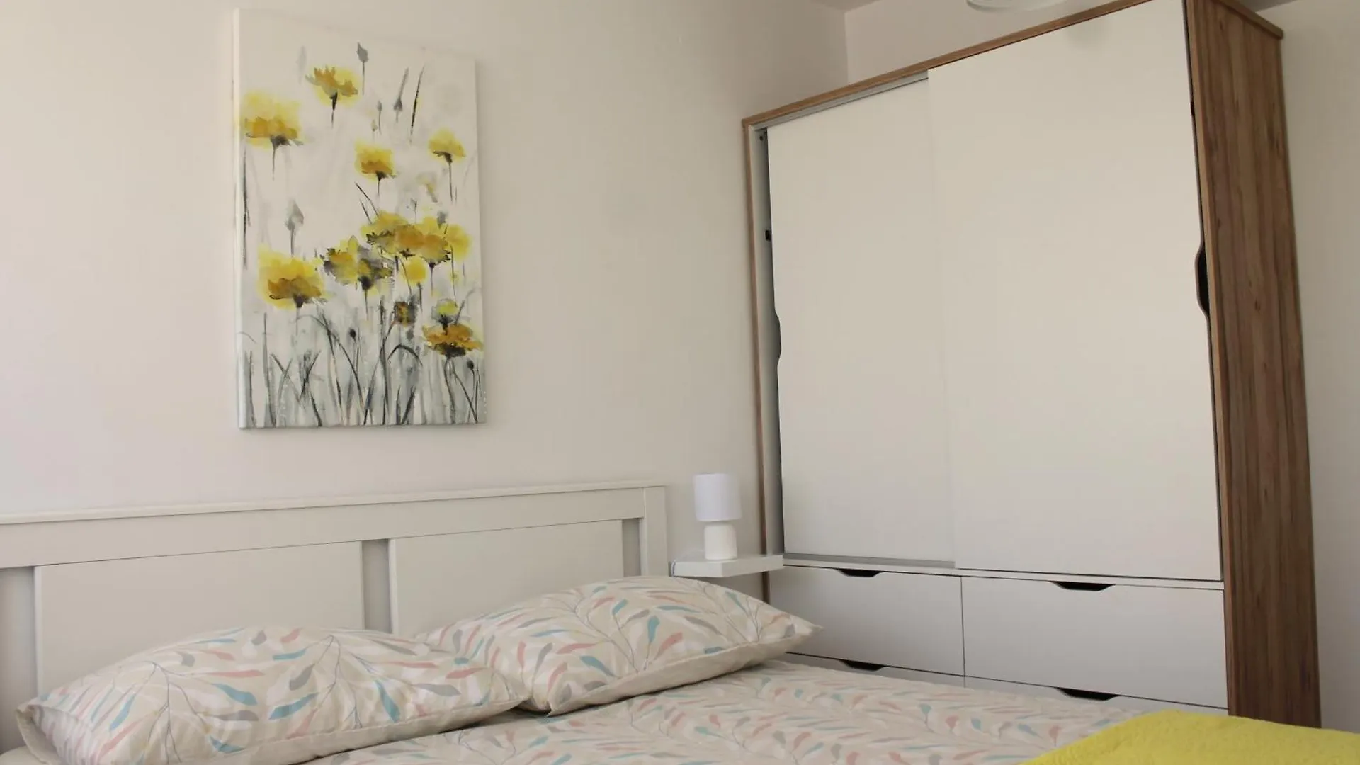 Apartments With Wifi Split - 20017 0*,  Croatia